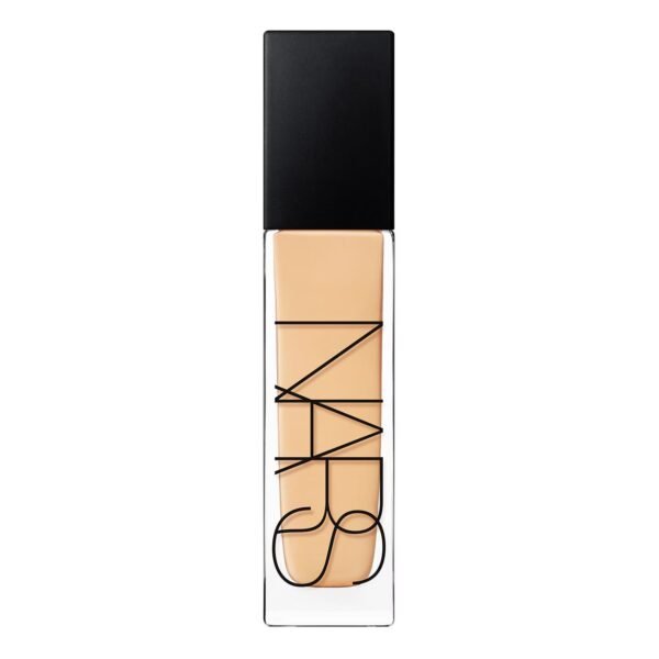 NARS Natural Radiant Longwear Foundation  Salzburg - Light 3.5 - light with golden undertones
